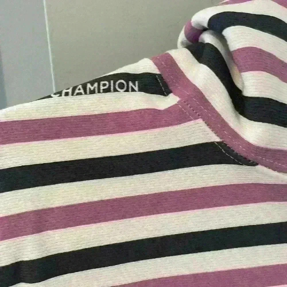 NWT Champion Women’s Reverse Weave All-Over Print Hoodie, Medium - Picture 7 of 15